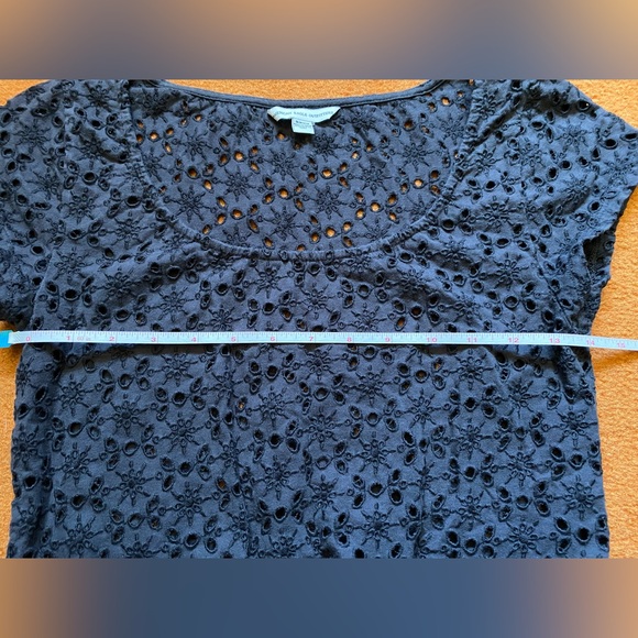 American Eagle Eyelet Twist Crop Shirt - Picture 5 of 8